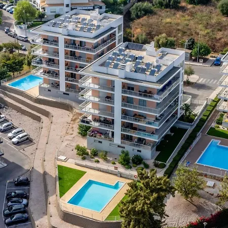 Rocha Bay W Terrace And Pool In Appartamento Portimão