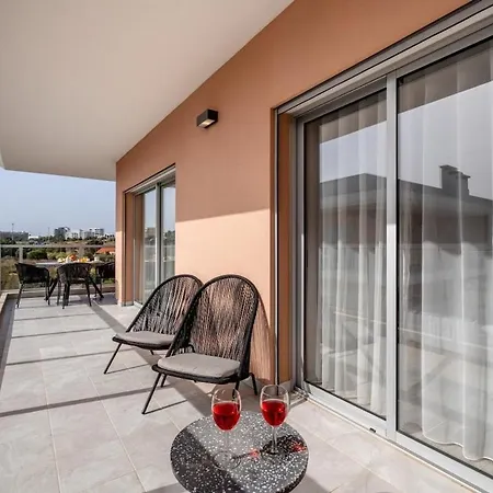Rocha Bay W Terrace And Pool In Portimão
